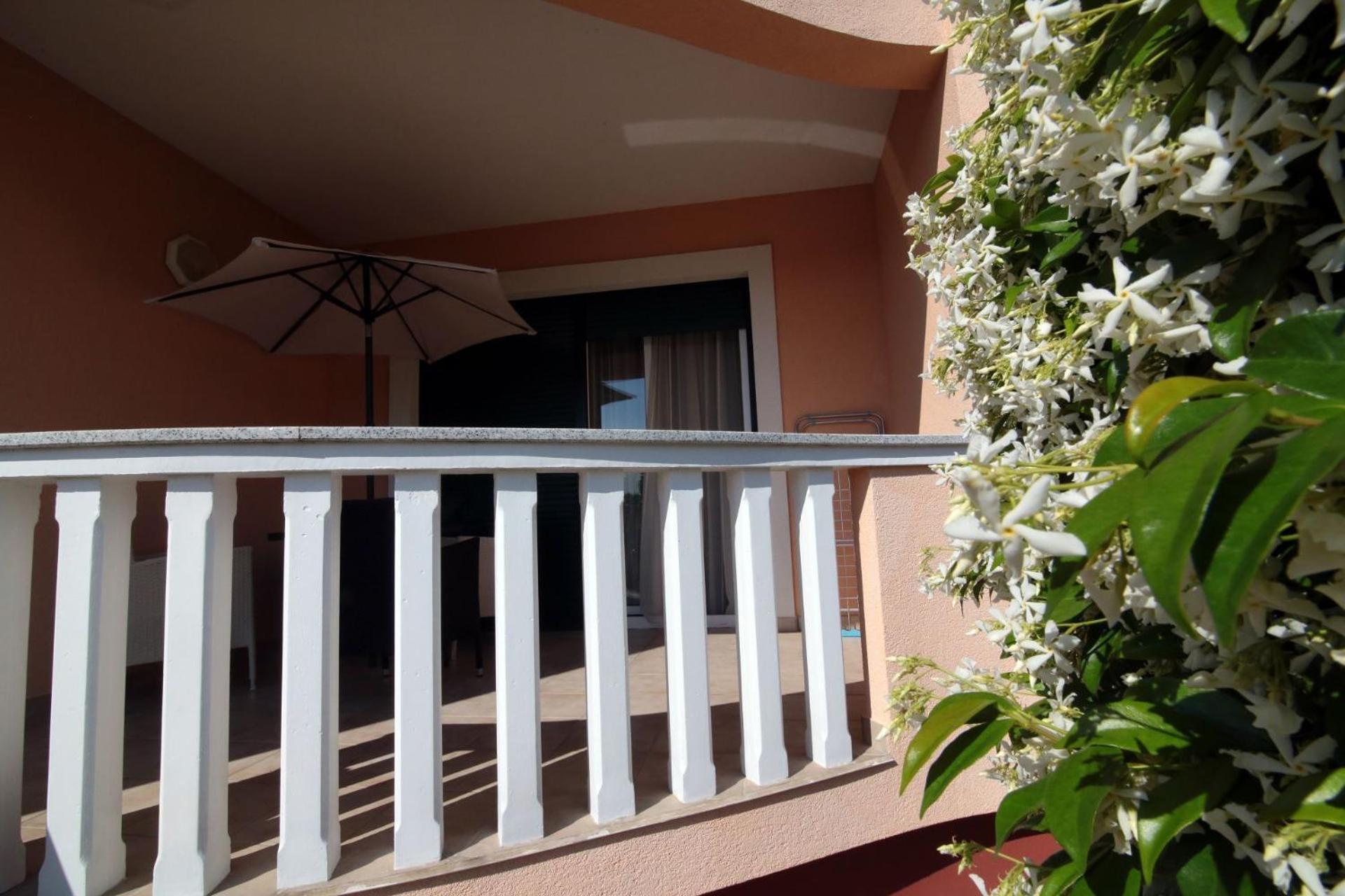 Eddie - Great Location & Comfor Apartment *